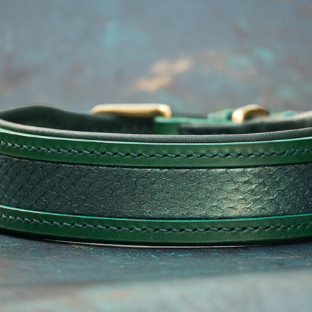 Lederhalsband "Demeter" in grün